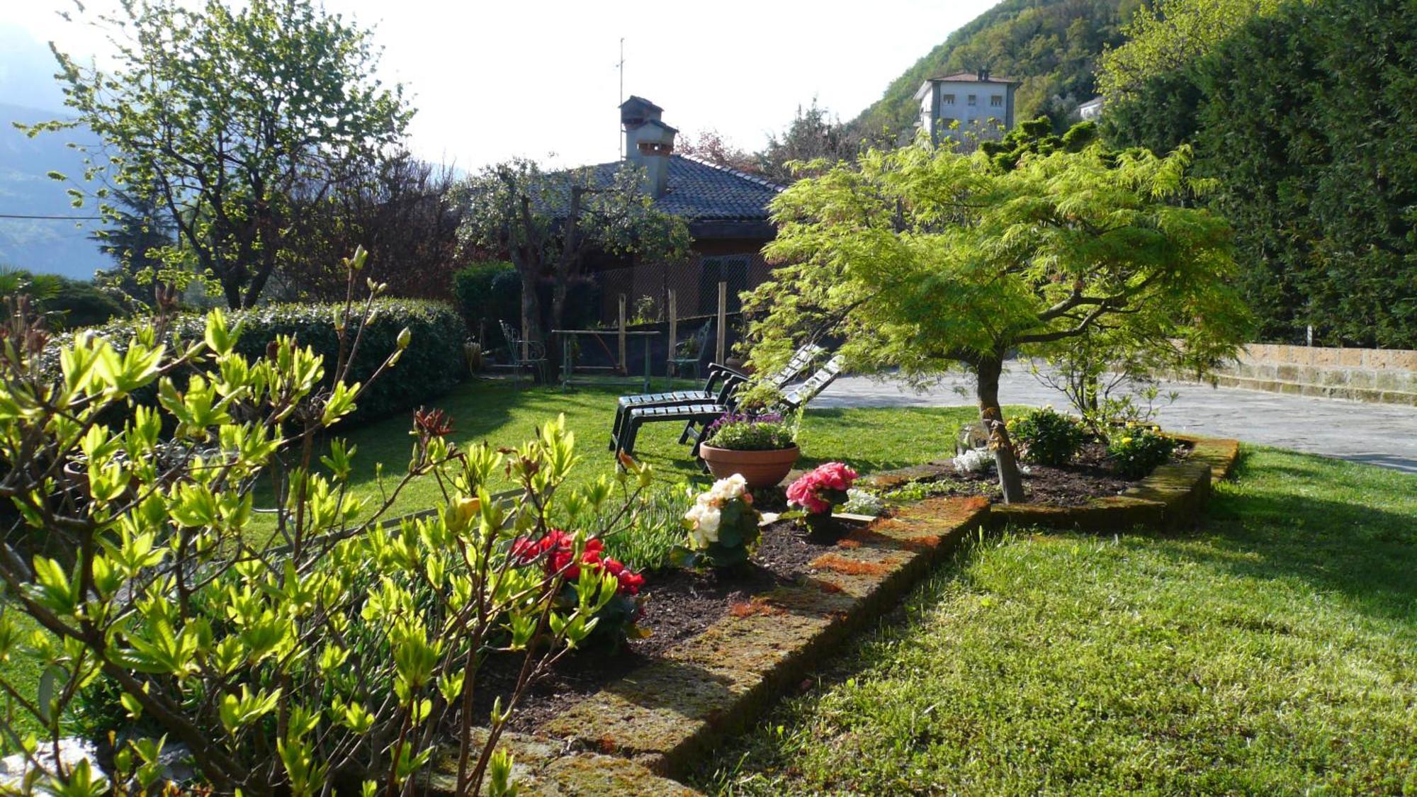 Апартаменты Casa Beatrice Oliveto Lario Экстерьер фото